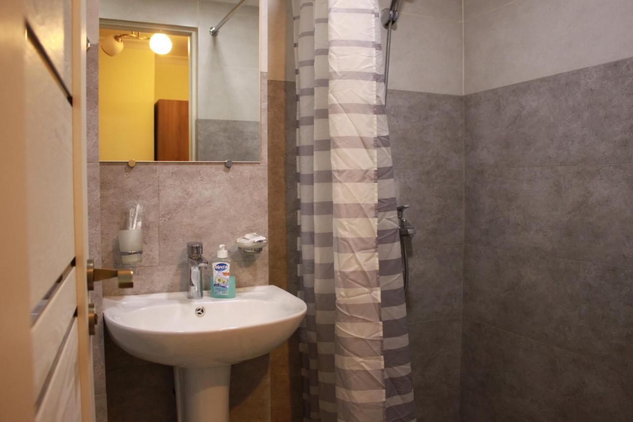 Hotel International Yerevan Ngoại thất bức ảnh